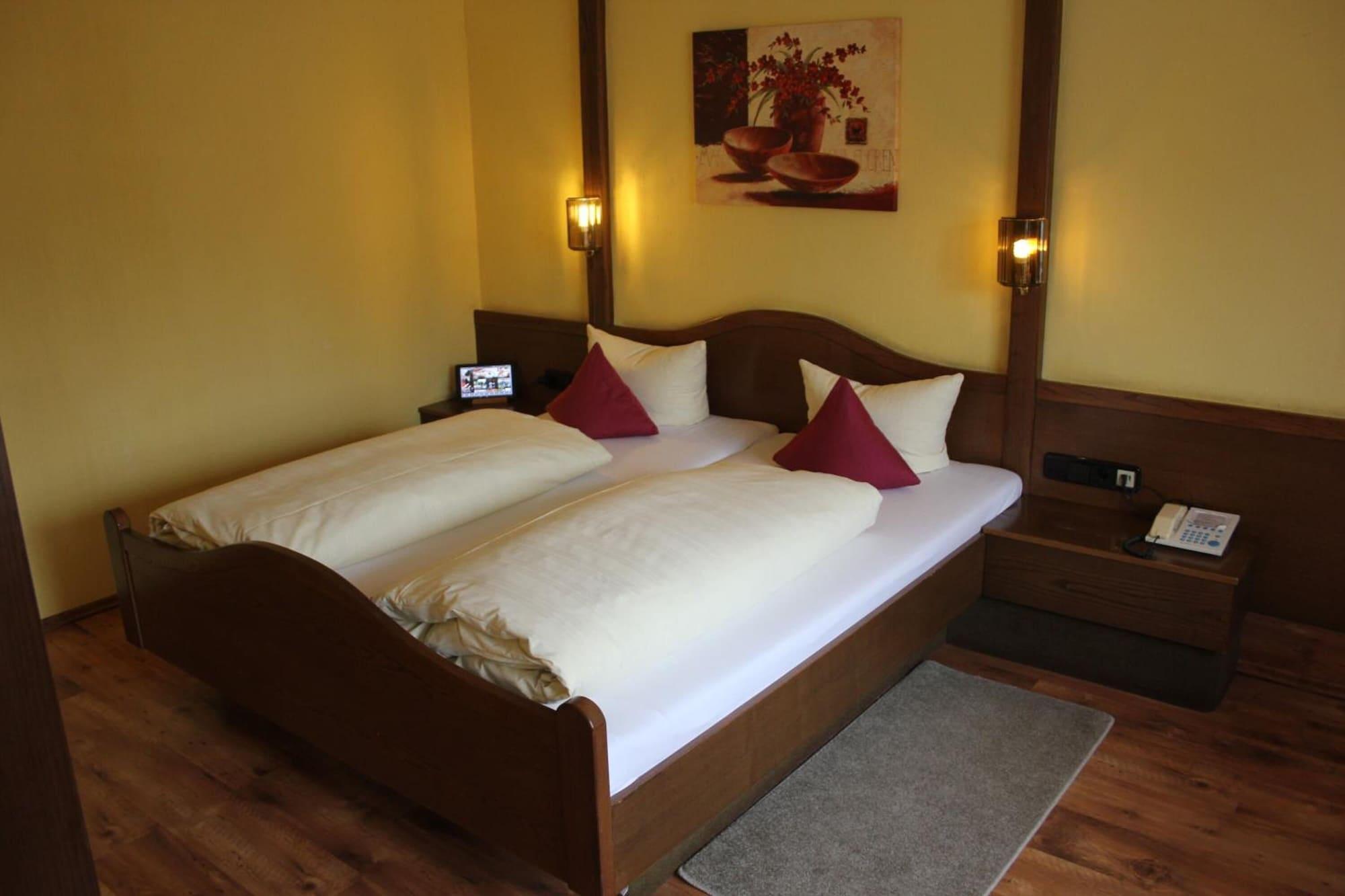Hotel Lamm Remshalden Εξωτερικό φωτογραφία