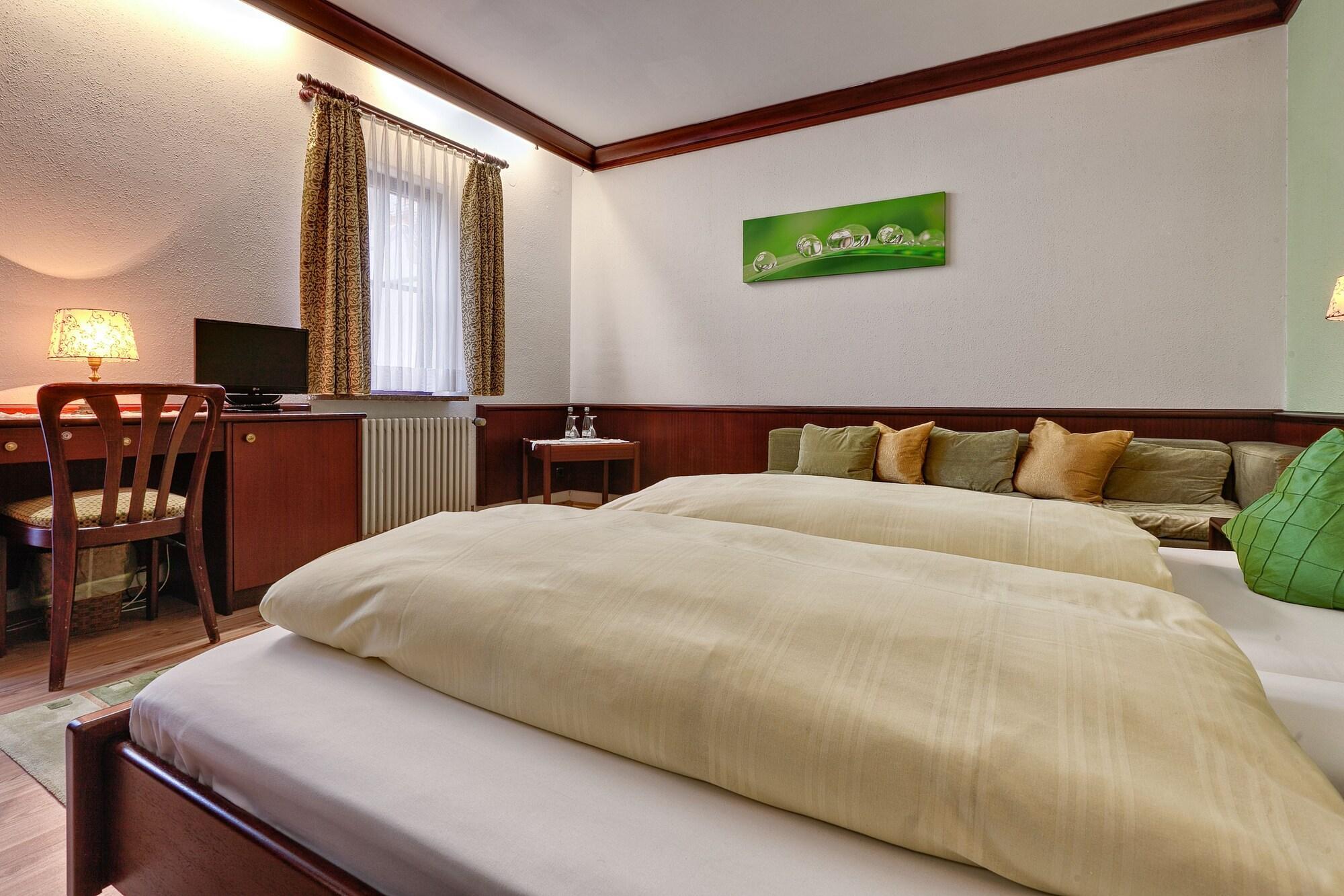 Hotel Lamm Remshalden Εξωτερικό φωτογραφία