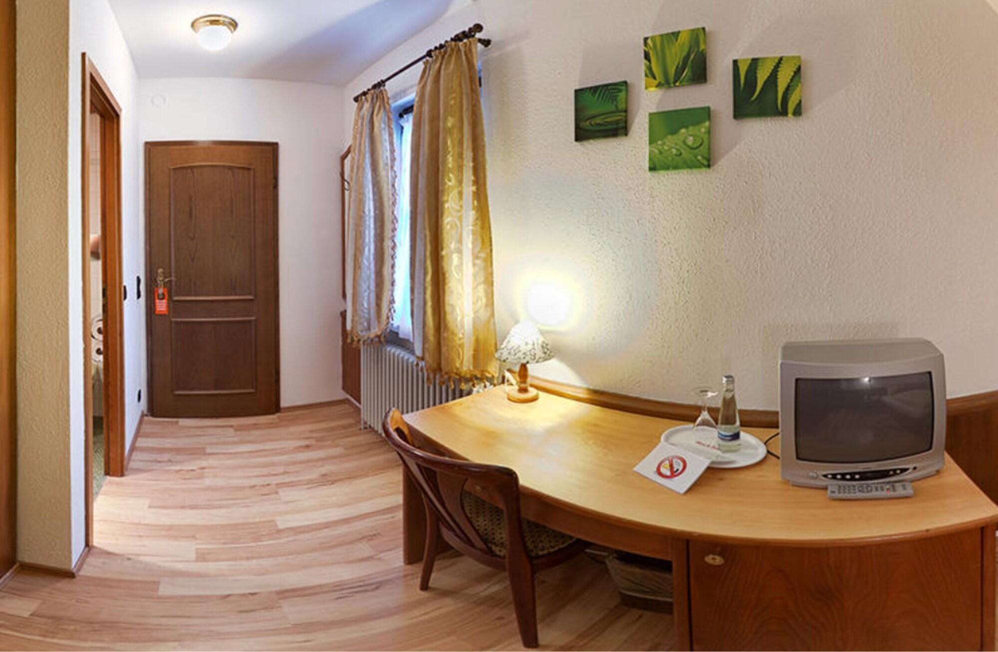 Hotel Lamm Remshalden Εξωτερικό φωτογραφία