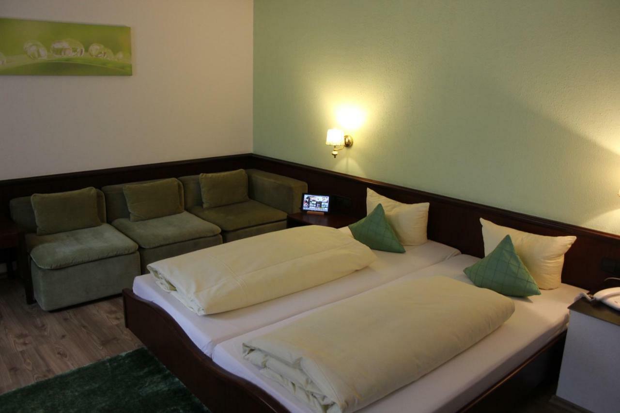 Hotel Lamm Remshalden Εξωτερικό φωτογραφία